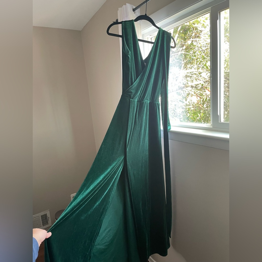 Desir Couture Emerald Green Velvet Evening Gown in size S